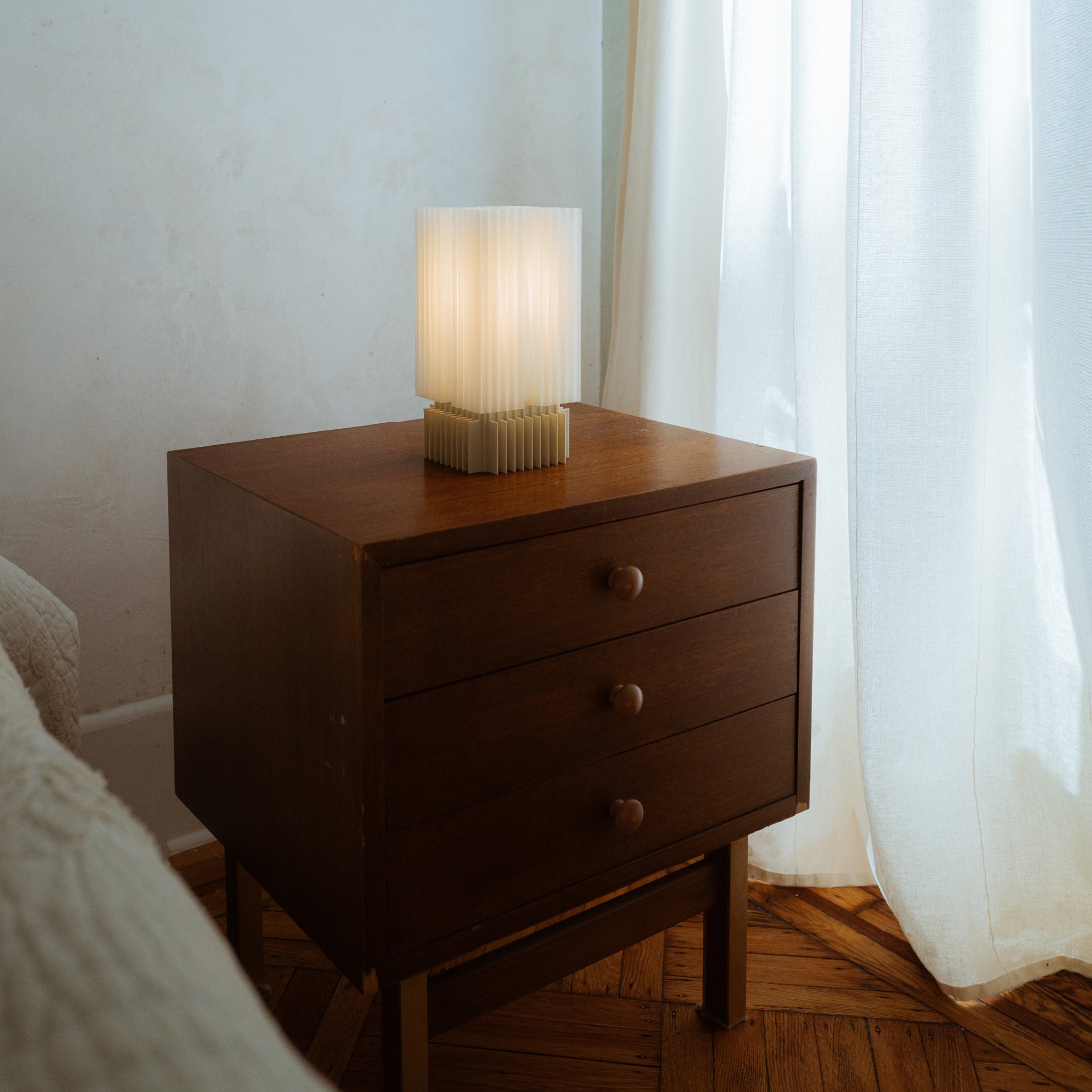 Brut Lamp – Brutalist Architectural Table Lamp